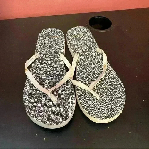 Tory Burch Sandals - Picture 1 of 5